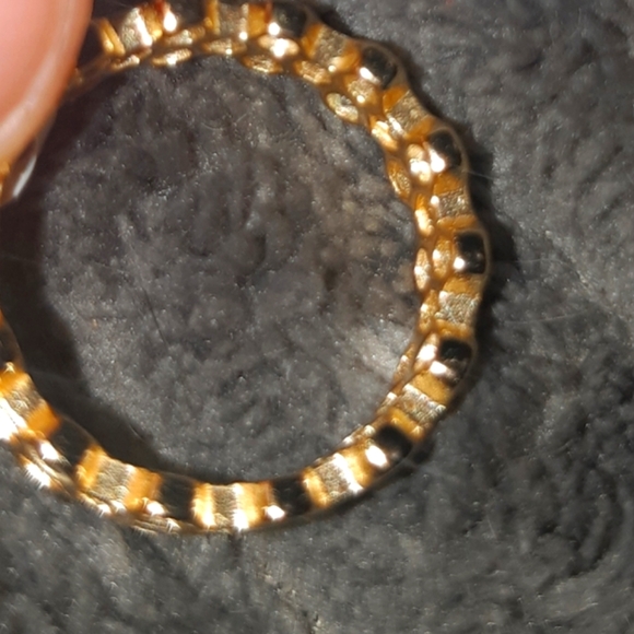 (6)🆕️🚨Host Pick🚨Engagement Honeycomb With Rhinestones Band⚘️🚨 - Picture 7 of 7